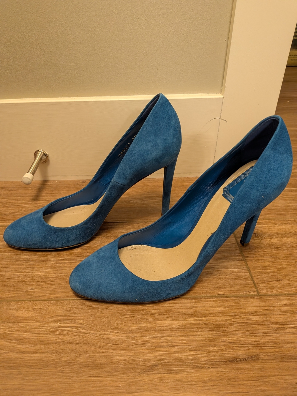 Dior Blue Suede Pointed-Toe Pumps - Picture 2 of 7